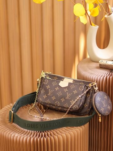 Multi Pochette Louis Vuitton M44813