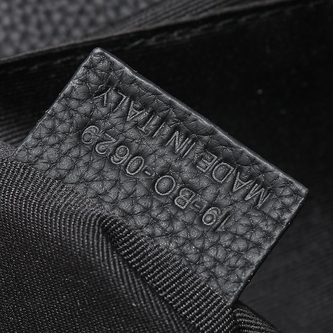 Hit The Road Dior ADBA161Y.1