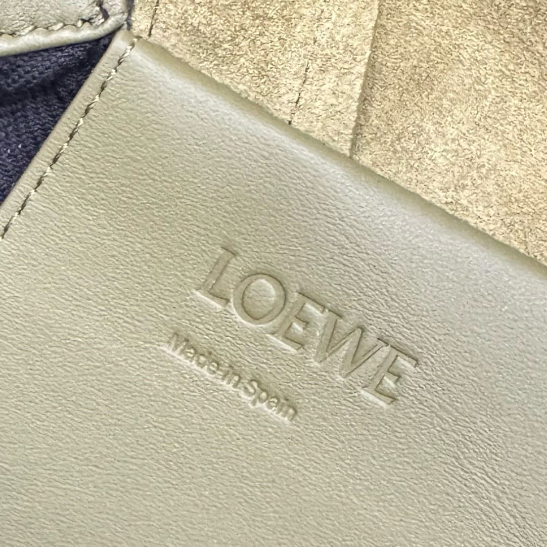 Flamenco Loewe 62415.1