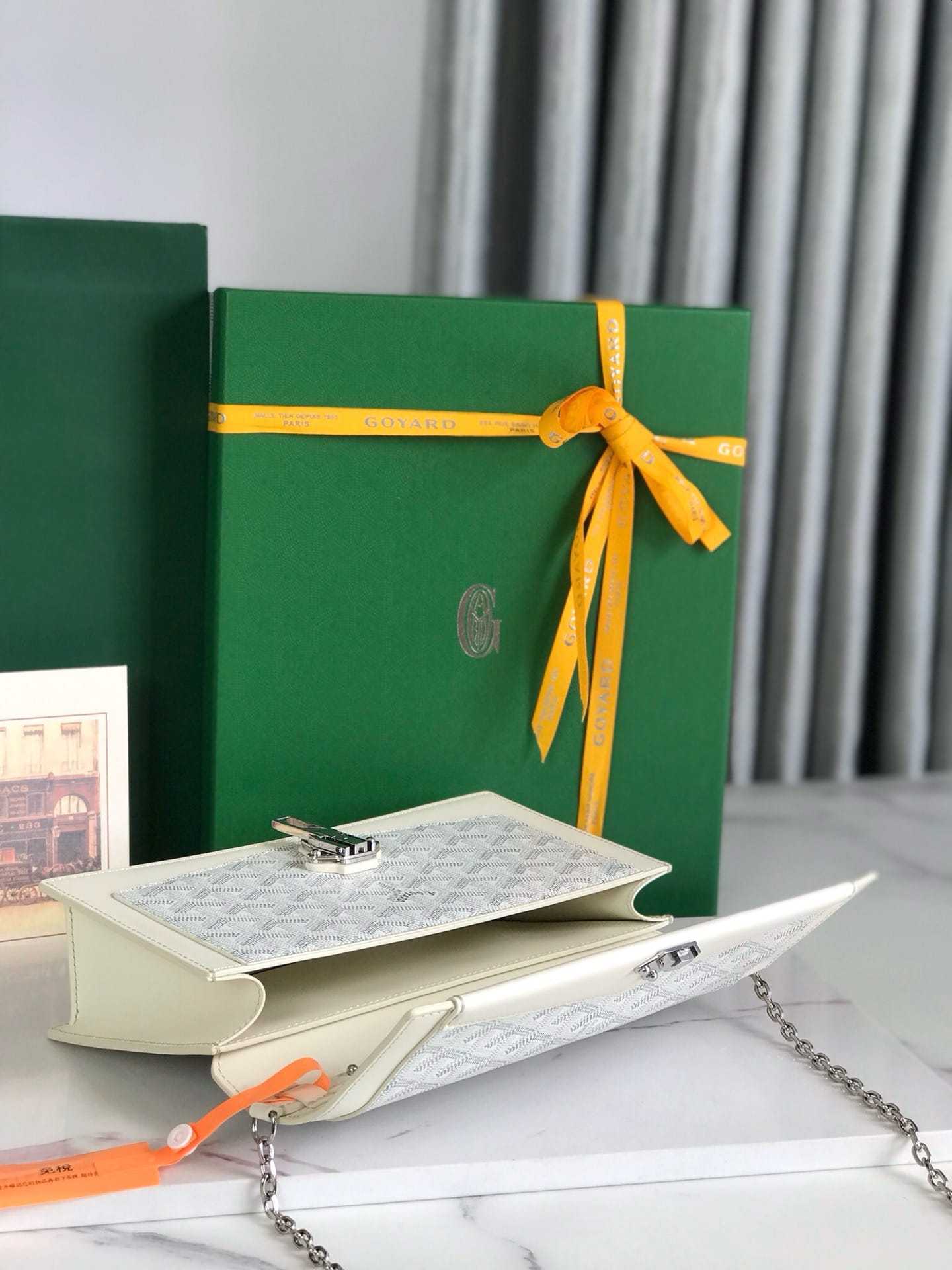 Duchesse Marie-Caroline Goyard 20241.1