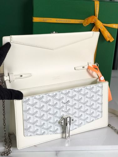 Duchesse Marie-Caroline Goyard 20241.1