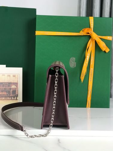 Duchesse Marie-Caroline Goyard 20241.3