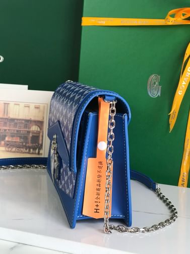 Duchesse Marie-Caroline Goyard 20241.5