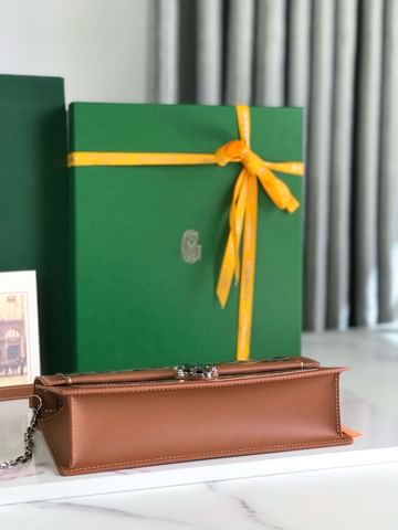 Duchesse Marie-Caroline Goyard 20241.9