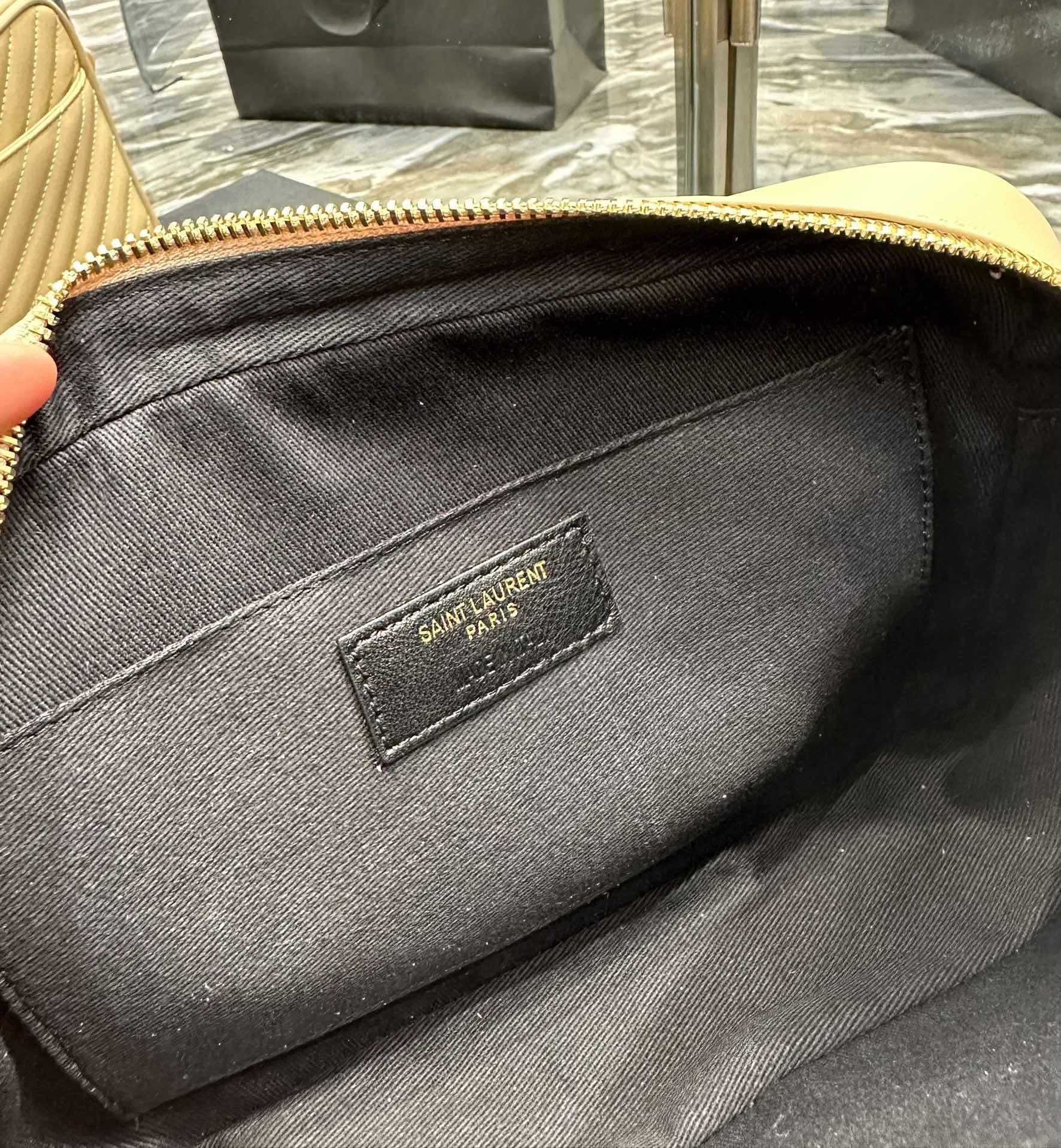 Lou Saint Laurent 520534.12