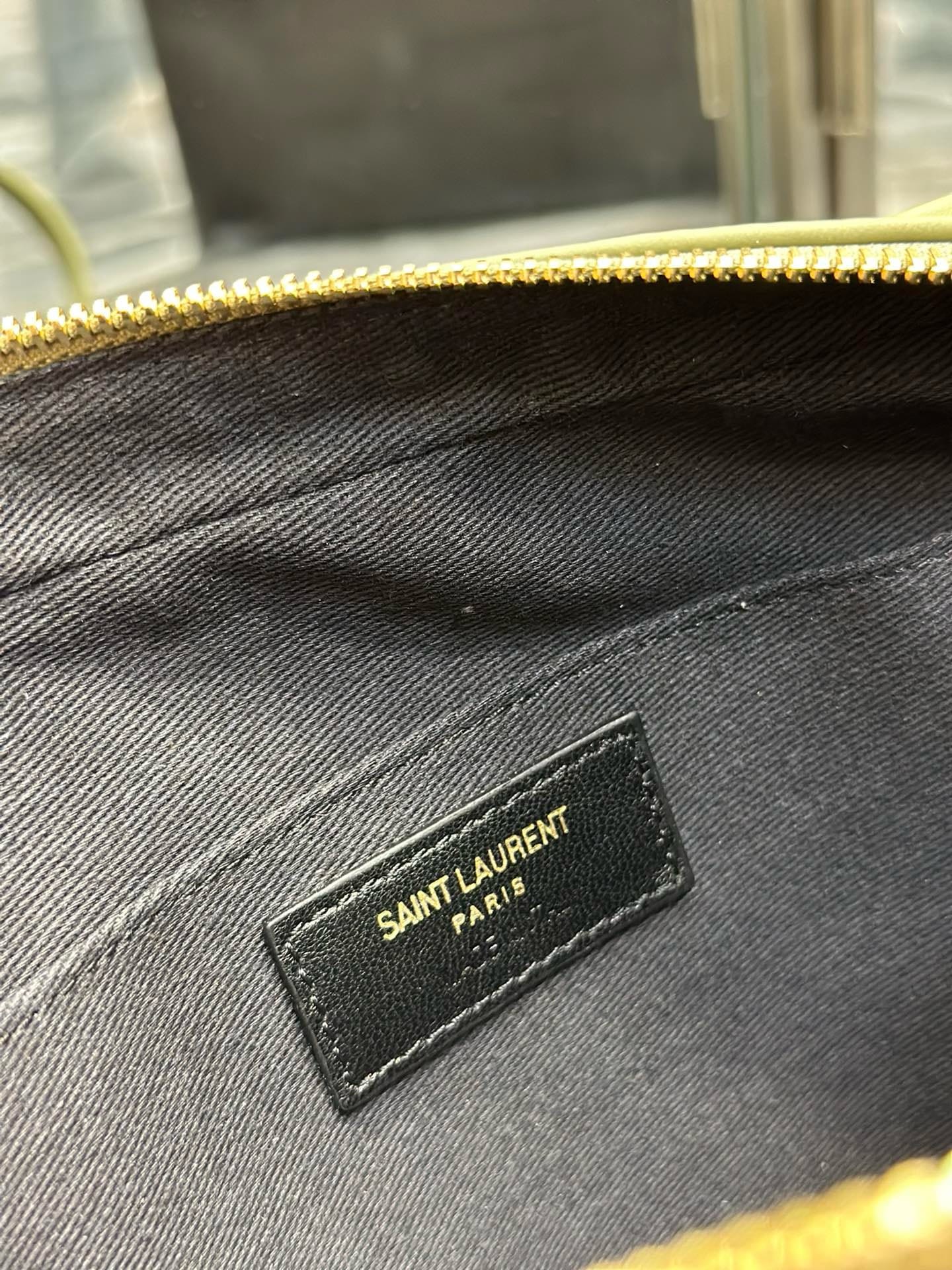 Lou Saint Laurent 520534.7