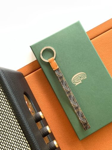 Sesame Goyard 8515.1