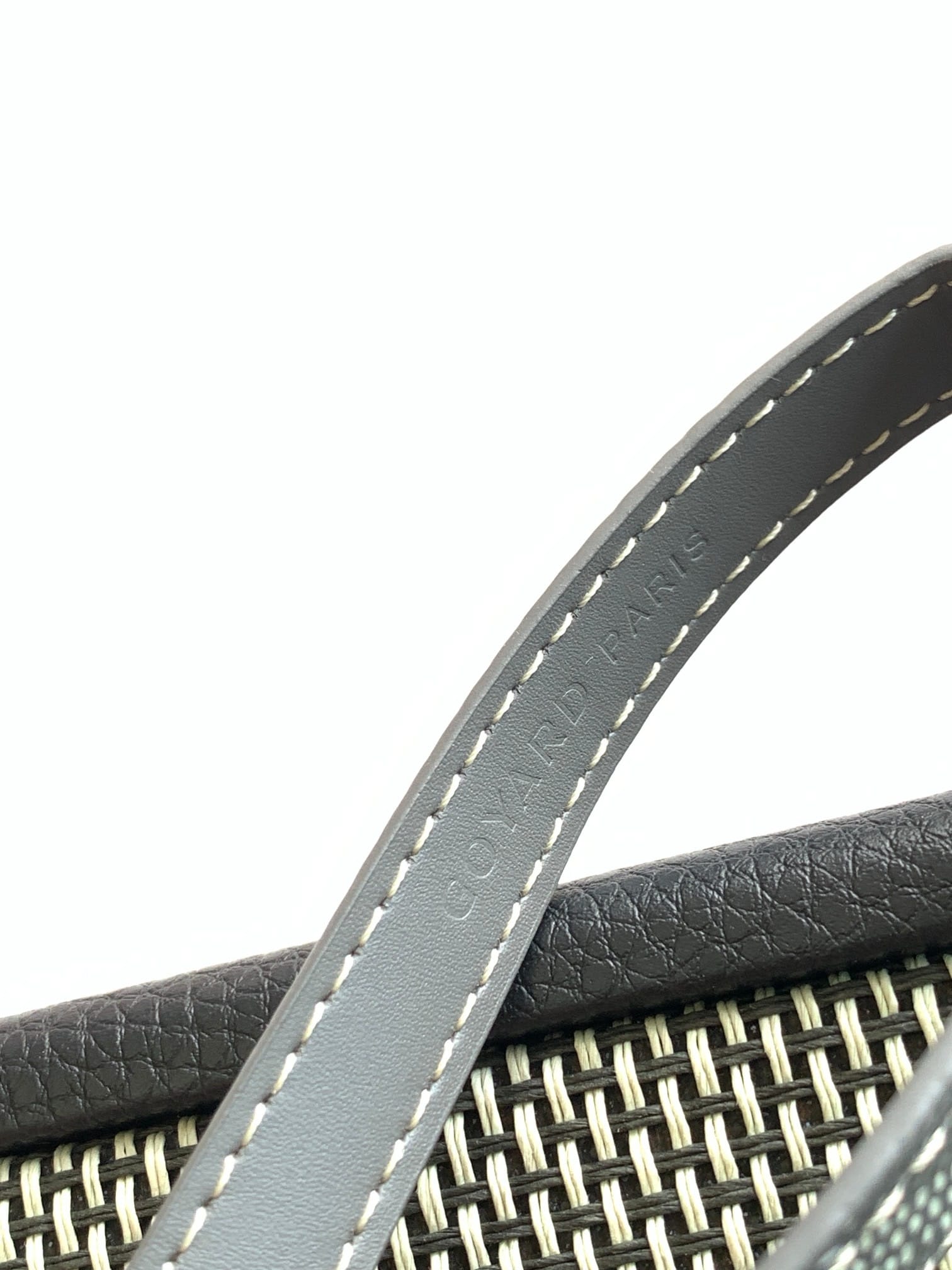 Sesame Goyard 8515.3A