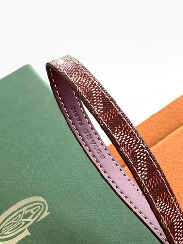 Sesame Goyard 8515.5