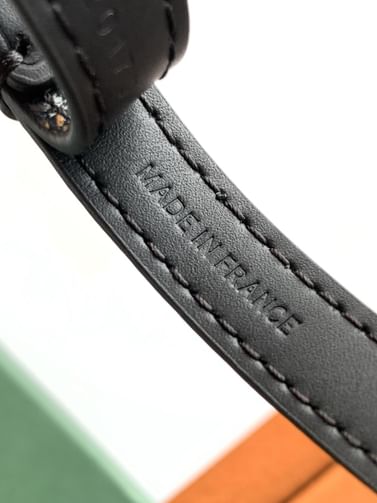 Sesame Goyard 8515.6