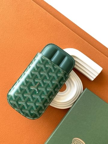 Churchill Goyard 8513