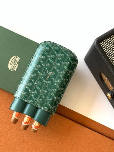 Churchill Goyard 8513