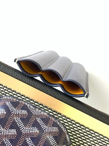 Churchill Goyard 8513.2A