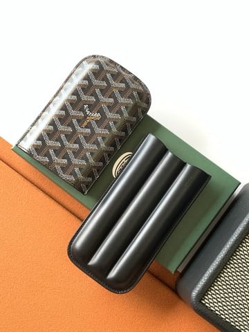 Churchill Goyard 8513.4