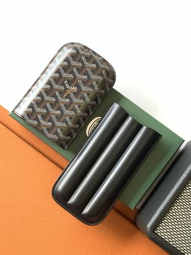 Churchill Goyard 8513.4