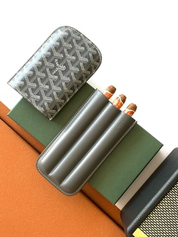 Churchill Goyard 8513.5