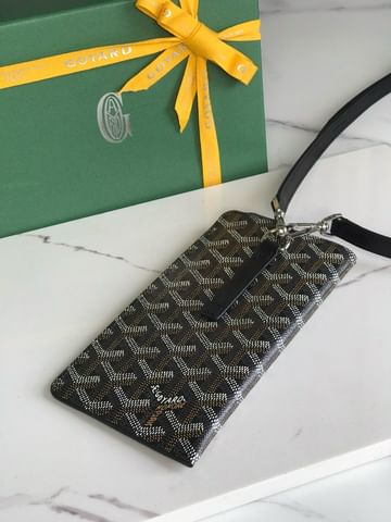 MontMartre GM Goyard 5