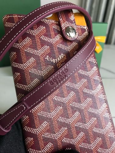 MontMartre GM Goyard 9