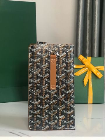 MontMartre GM Goyard 10