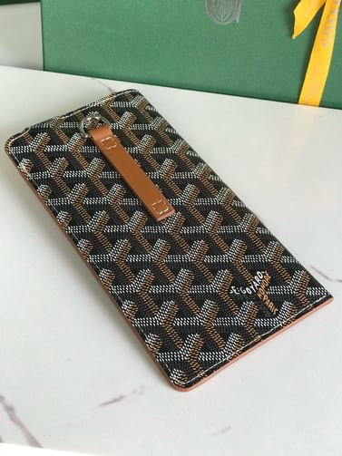 MontMartre GM Goyard 10