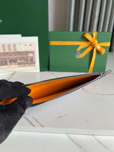 Insert Louise Goyard