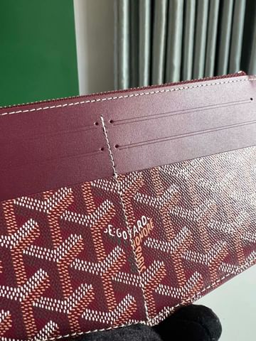 Insert Louise Goyard 2