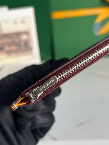 Insert Louise Goyard 2