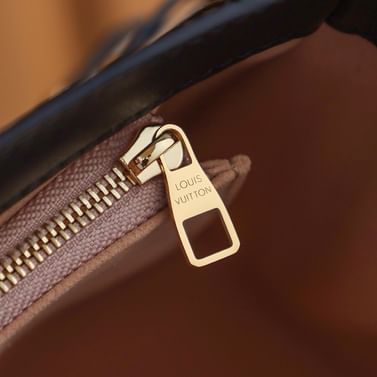 Trianon Louis Vuitton M45908