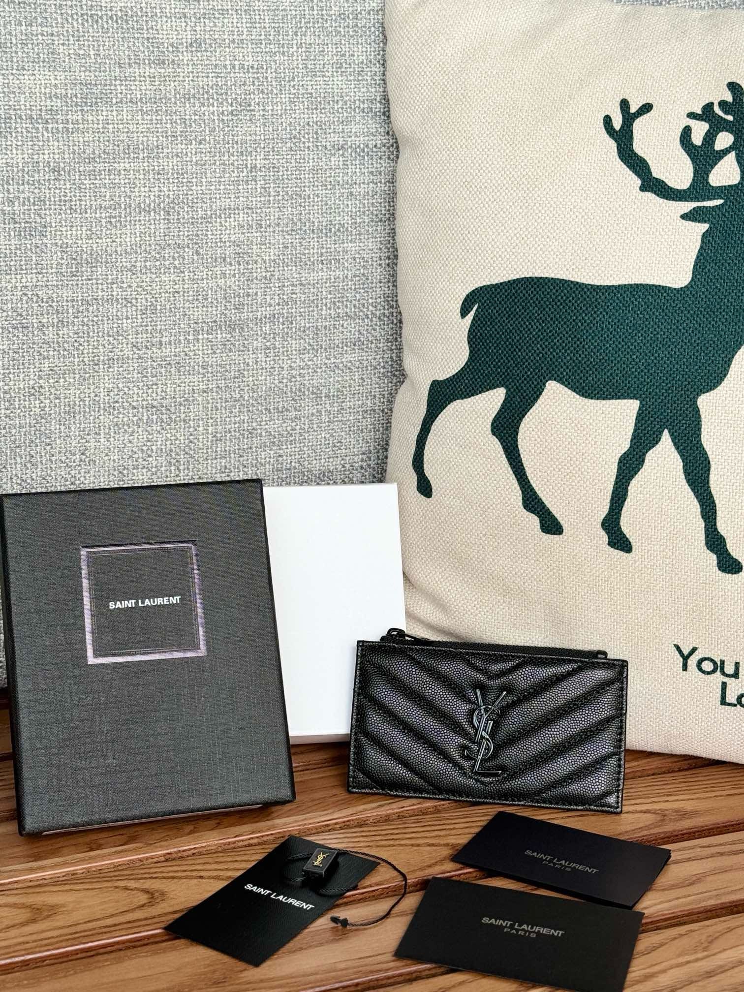 Cardholder Saint Laurent 607915.9