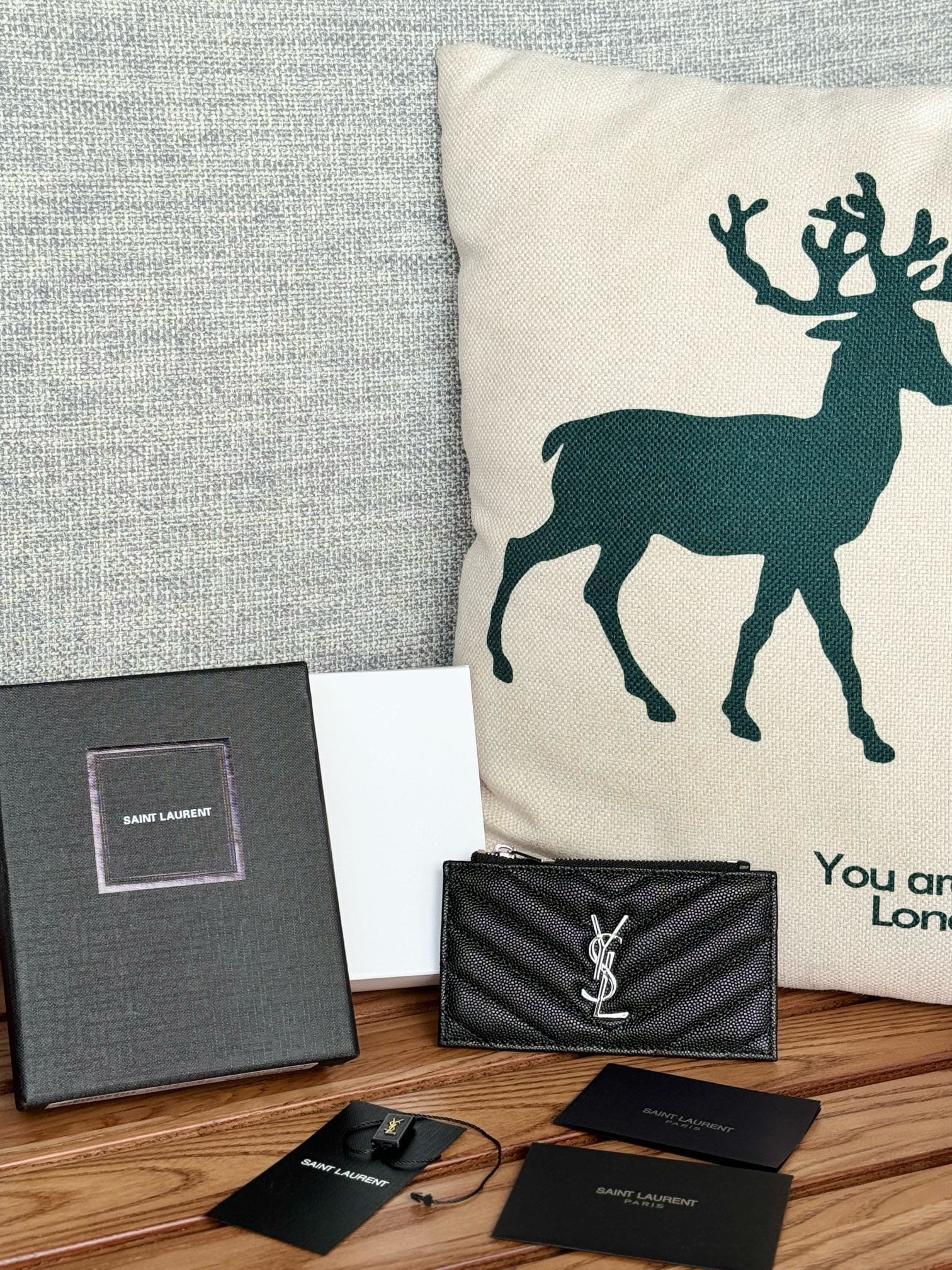 Cardholder Saint Laurent 607915.12