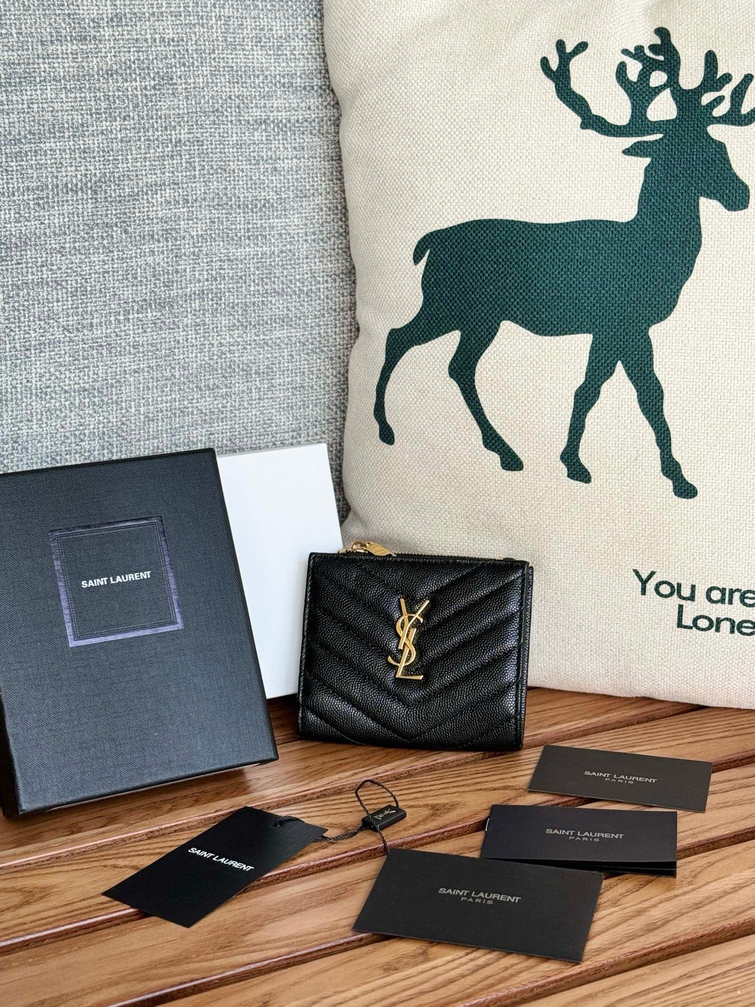 Wallet Saint Laurent 517045.12