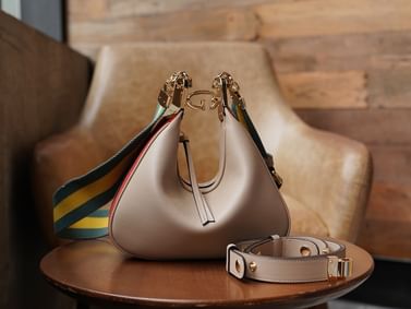 Attache Gucci 699409.3