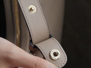 Attache Gucci 702823.1