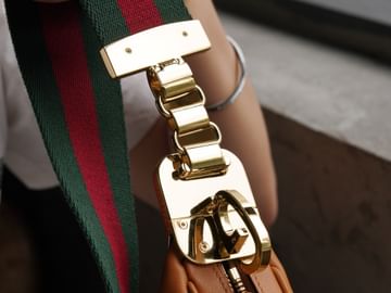Attache Gucci 702823.2
