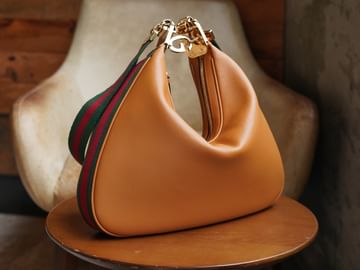 Attache Gucci 702823.2