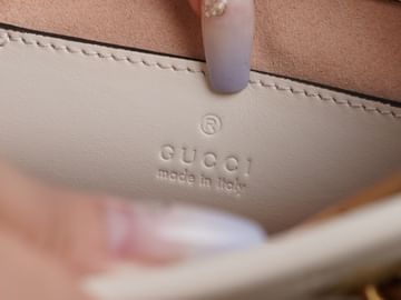 Marmont Gucci 696123.1