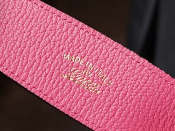 Aphrodite Gucci 739076.2