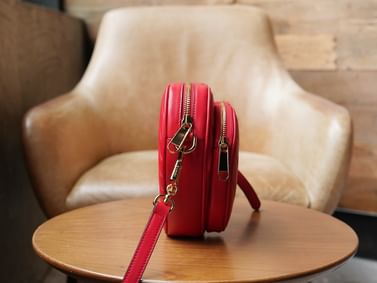 Interlocking Gucci 751628