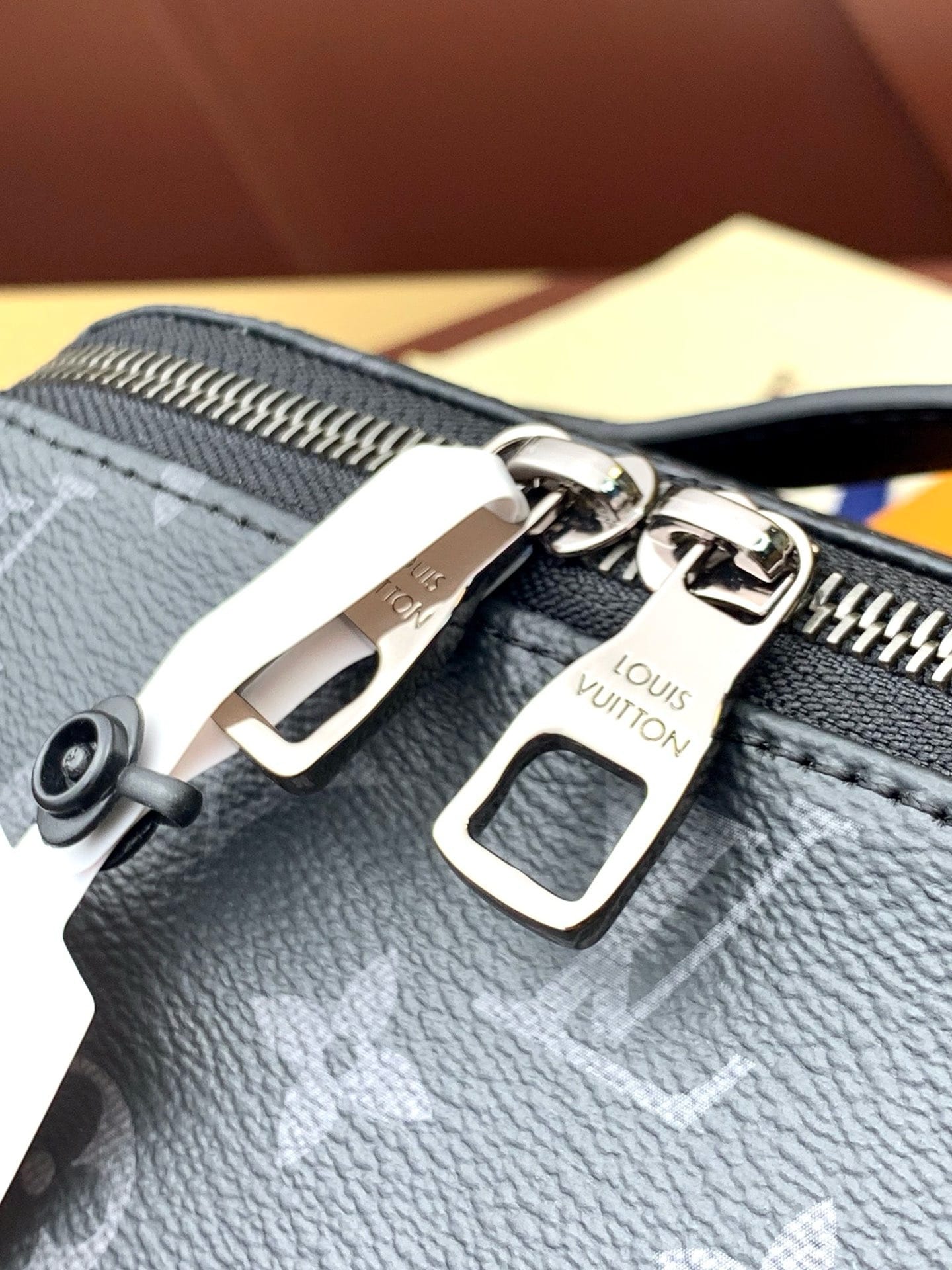 Toiletry Bag Louis Vuitton M11508.2