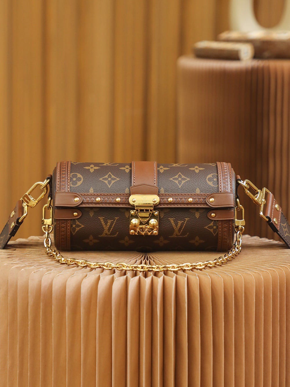 Papillon Trunk Louis Vuitton M57835SP