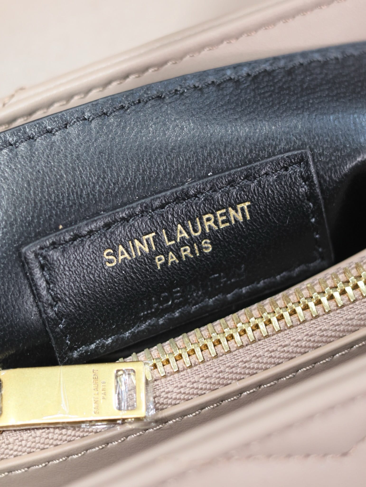 Loulou 23cm Saint Laurent 494699.8