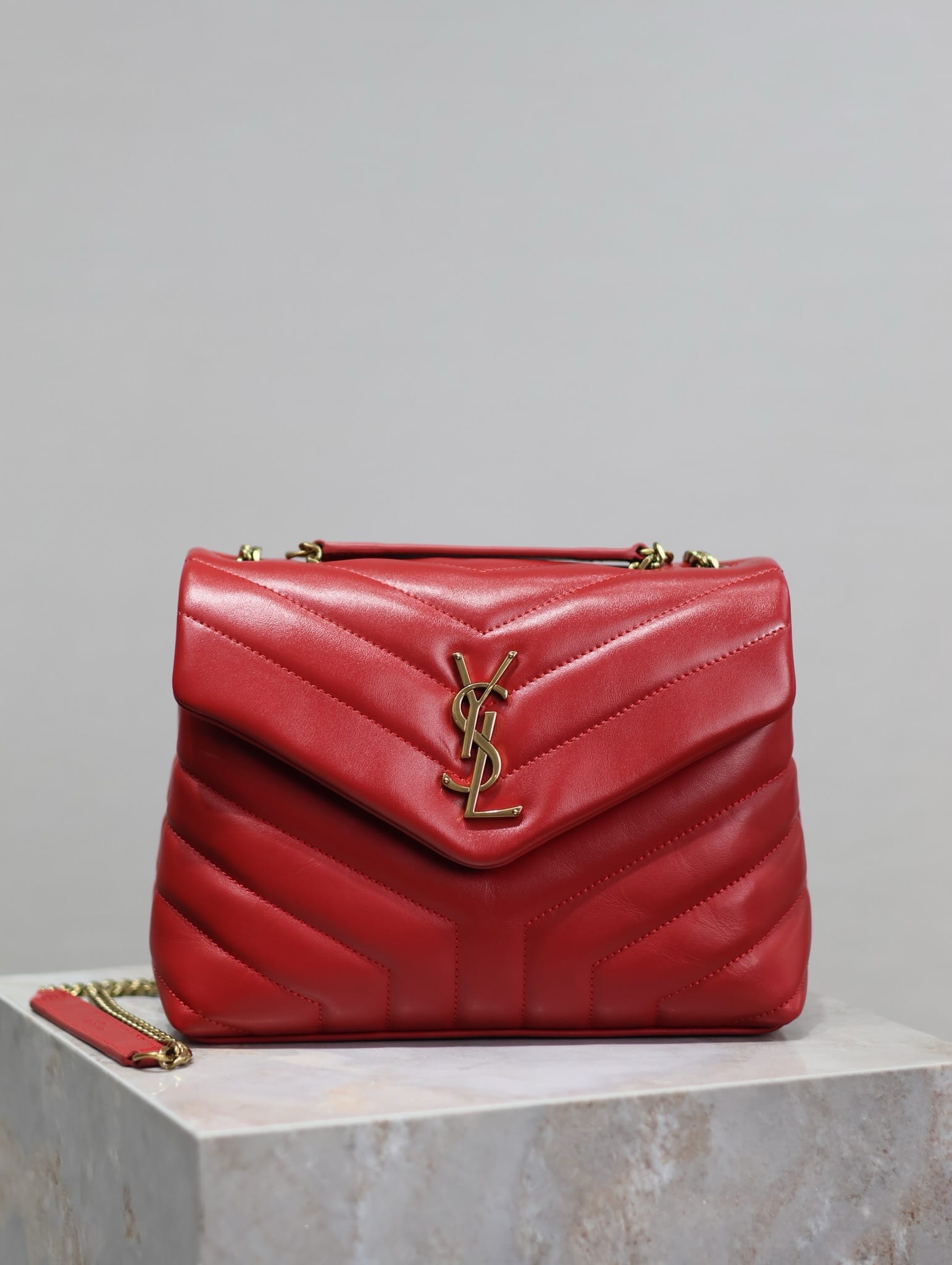 Loulou 23cm Saint Laurent 494699.19