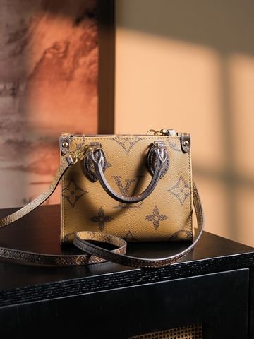 OnTheGo BB Louis Vuitton M46839