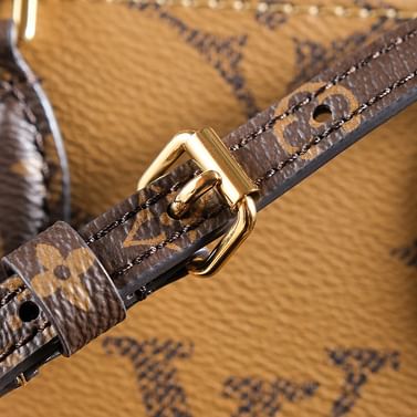 OnTheGo BB Louis Vuitton M46839