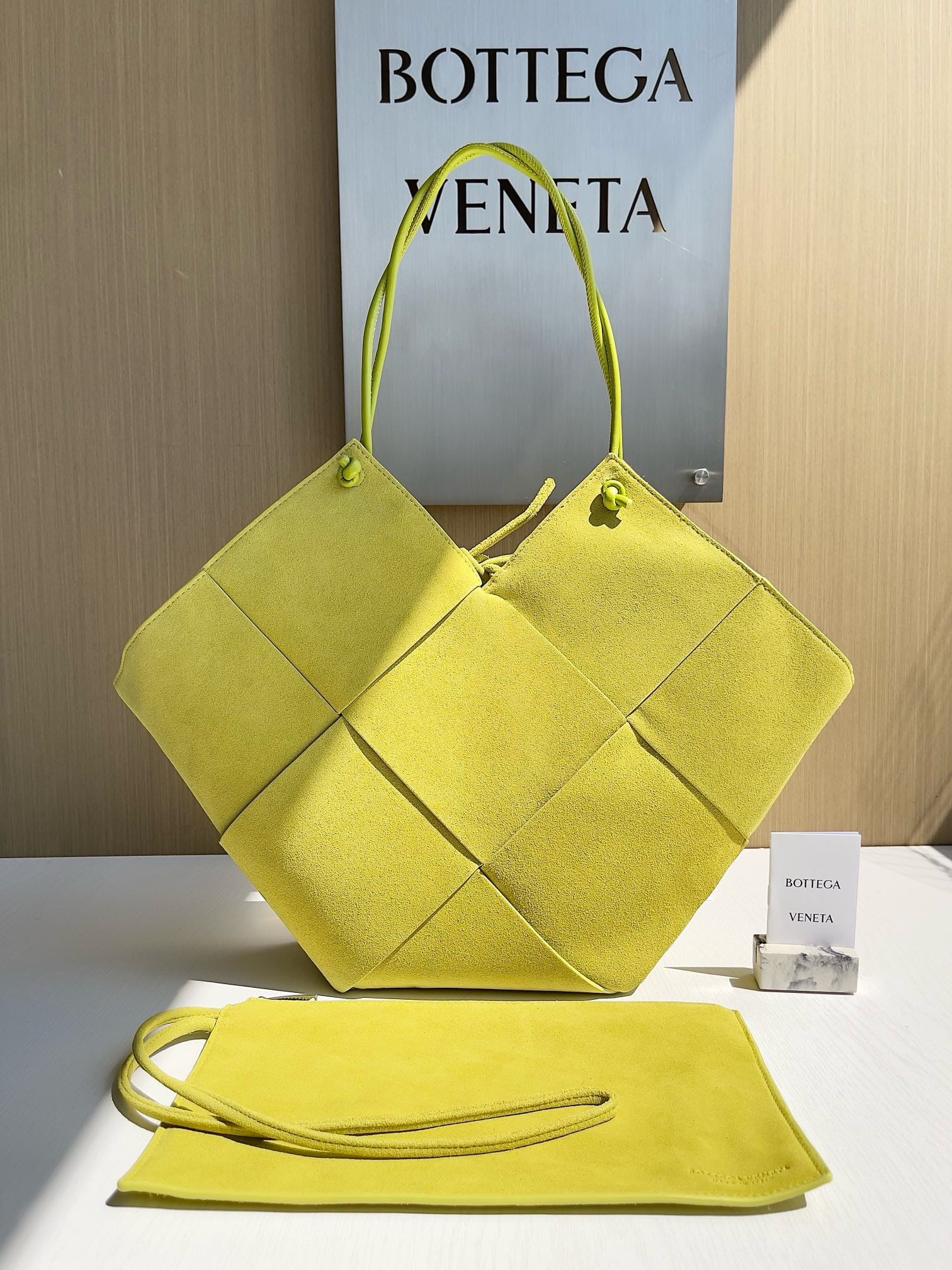 Intrecciato Tote Bottega Veneta 652057