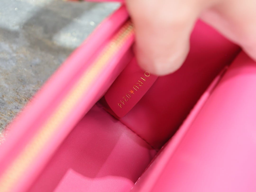 Miss Dior Graffiti Dior 2610