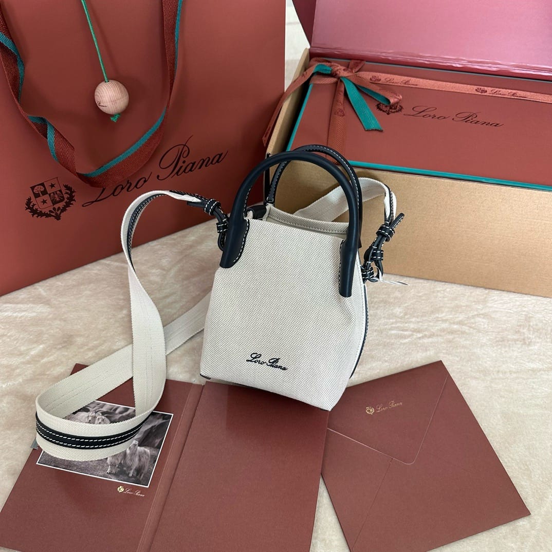 Bale 13 Loro Piana LPB.1