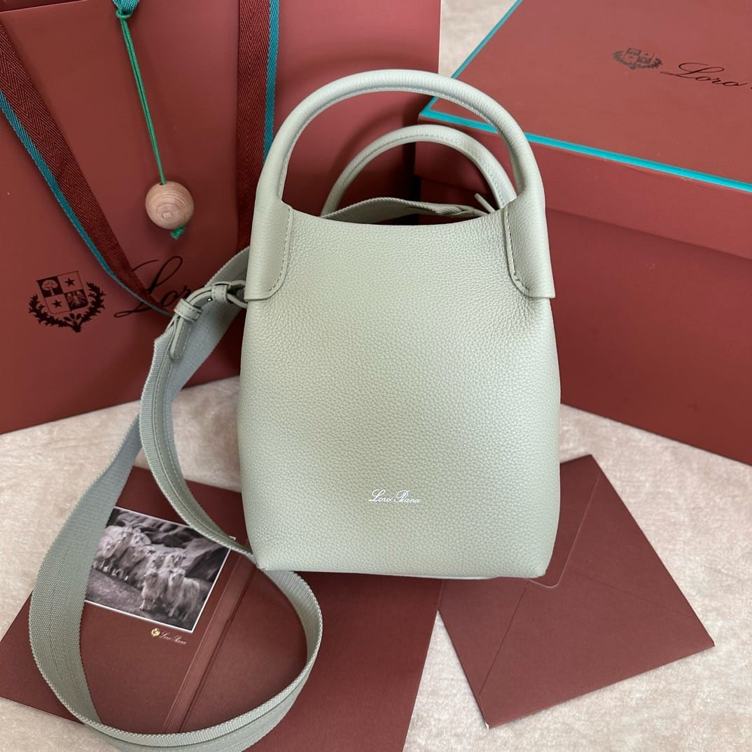 Bale 17 Loro Piana LPB.2