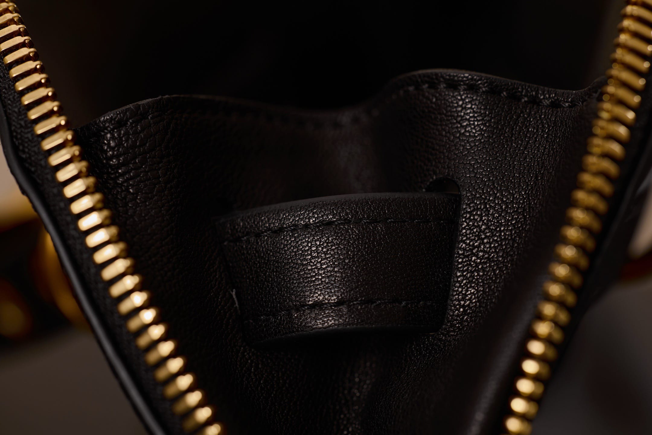 Aventure 28cm Miu Miu 5BB169