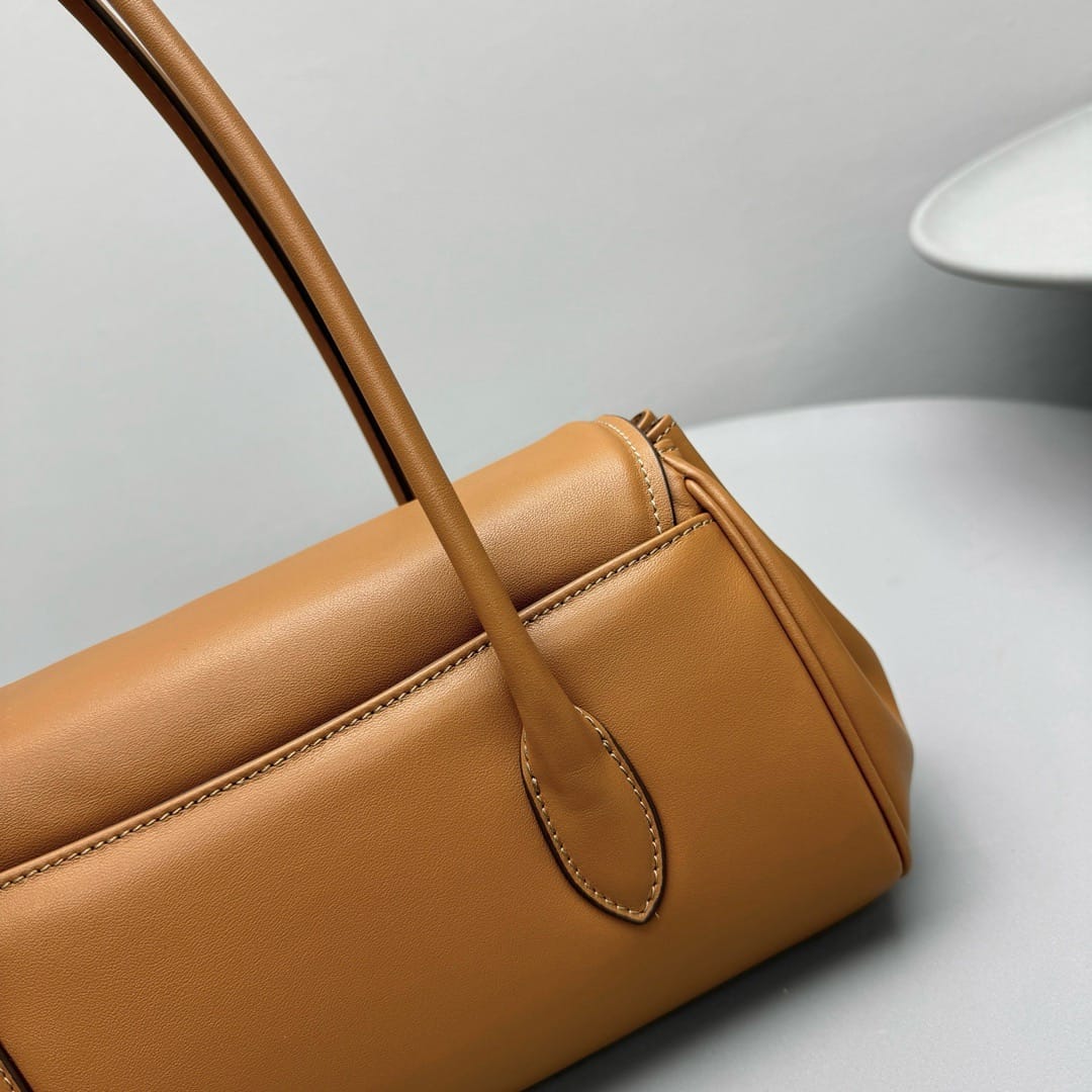 Leather shoulder bag Miu Miu 5BD265